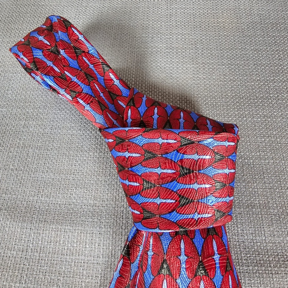 Nature Conservancy Tie Mens Red Blue Butterfly Pattern silk Necktie.